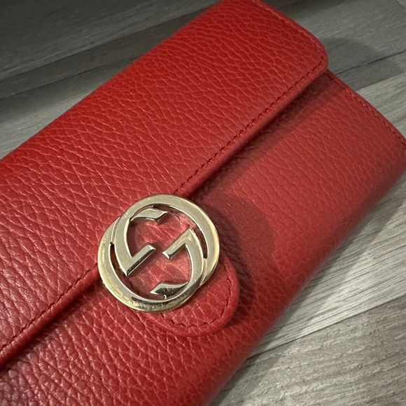 Gucci Red Icon Leather Wallet - Picture 1 of 7